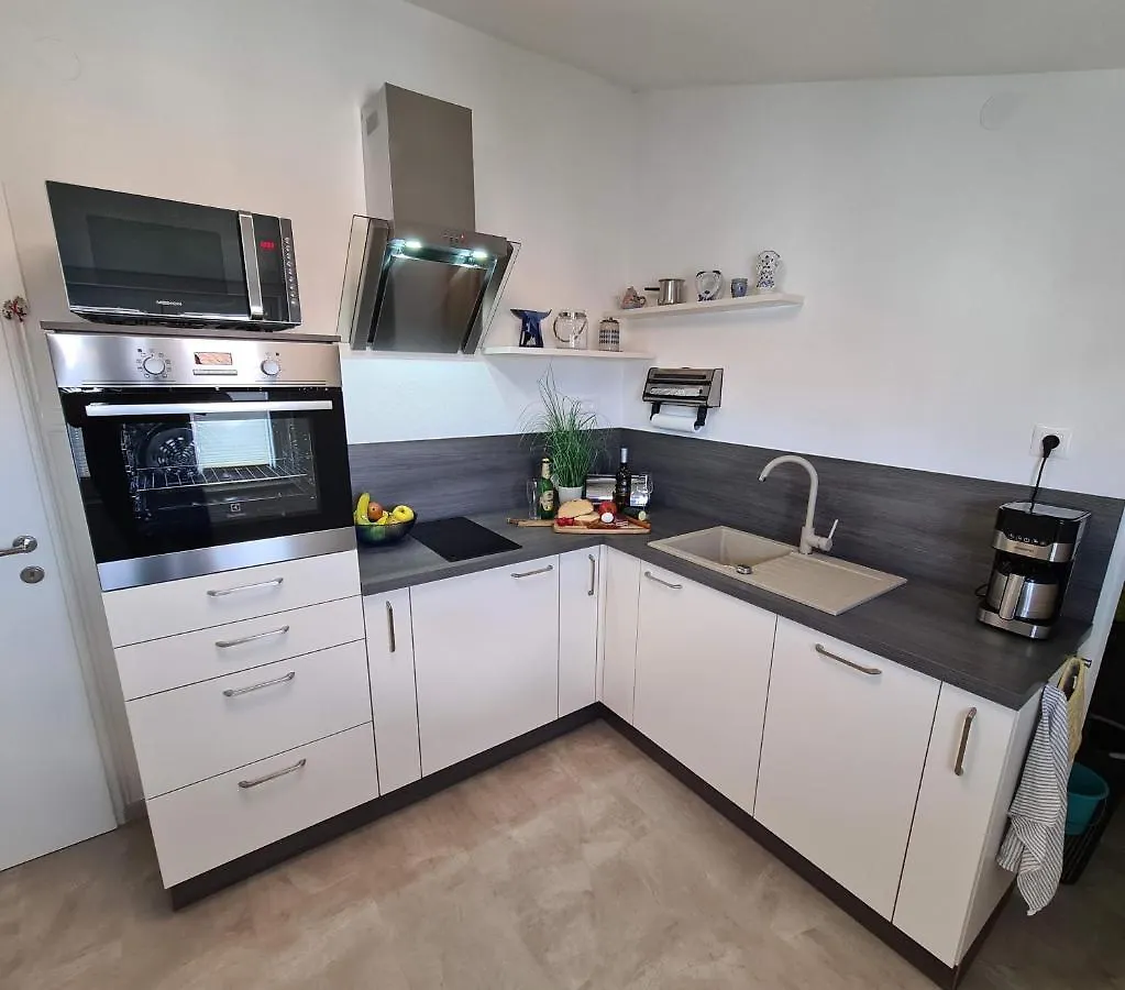 Nada Apartment Porec